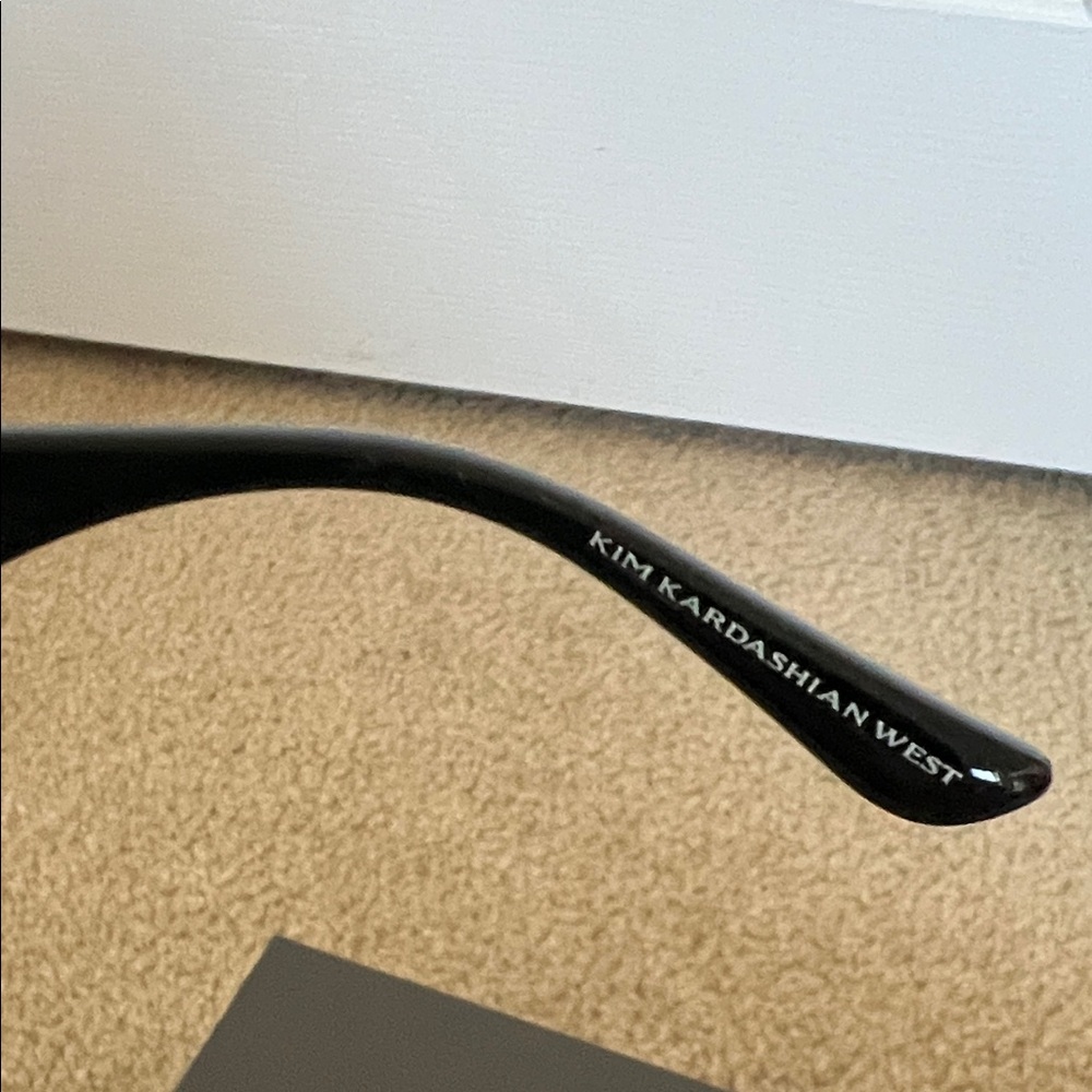 Carolina Lemke Black Rectangular Sunglasses - Picture 3 of 6